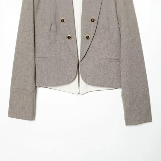 Damen Kurzblazer im Military-Stil mit Stehkragen und dekorativen Knopfreihen Nord Taschen
