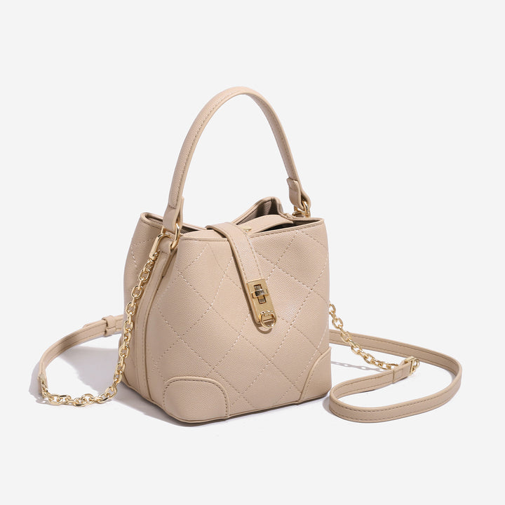 Damen Hobo-Tasche mit elegantem Kettenriemen und strukturiertem Design Nord Taschen