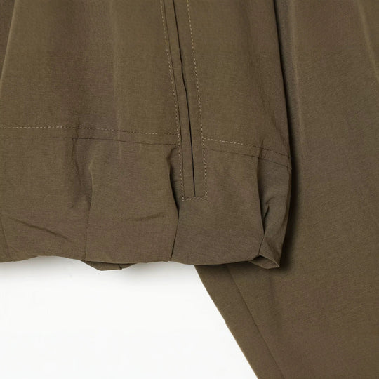 Damen Cropped Boxy-Utility-Jacke mit Reißverschluss und Tunnelzugsaum Nord Taschen