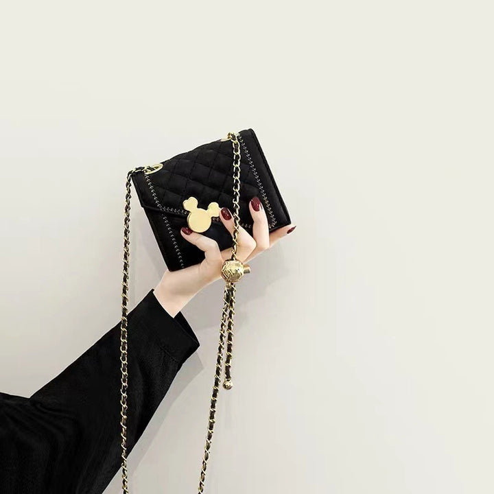 Damen Clutch mit eleganter Steppung und verspieltem Mickey-Design Nord Taschen