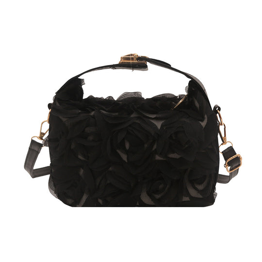 Damen Umhängetasche mit floralen Applikationen und elegantem Verschluss Nord Taschen