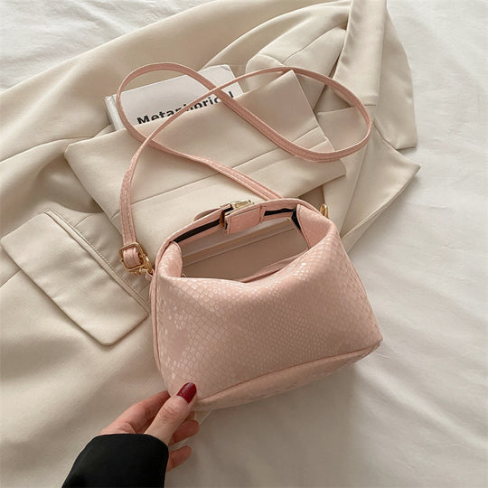 Damen Umhängetasche mit eleganter Schlangenprägung und praktischem Schulterriemen Nord Taschen