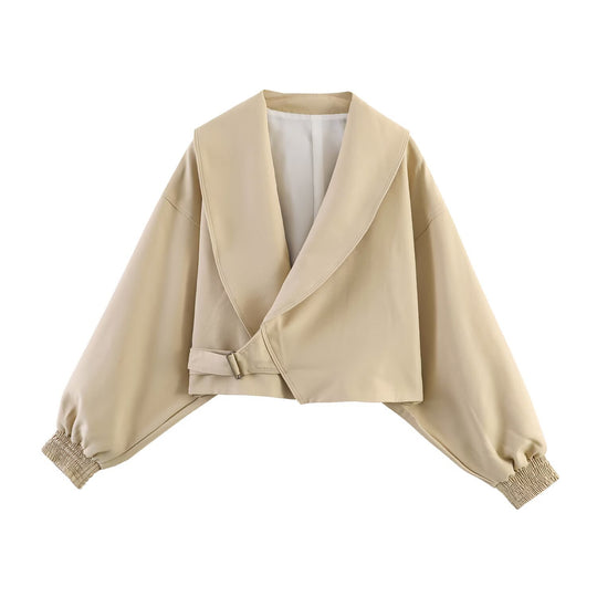 Damen Oversized Cropped-Jacke mit großem Schalkragen, Taillenriegel und Ballonärmeln Nord Taschen