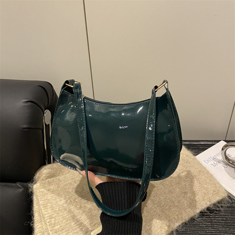 Damen modische Handtasche im minimalistischen Design mit glänzender Oberfläche Nord Taschen