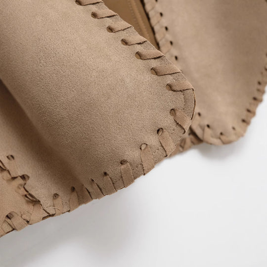 Damen Kurze Wildlederoptik‑Weste mit Ziernaht‑Whipstitch und taillierten Abnähern Nord Taschen