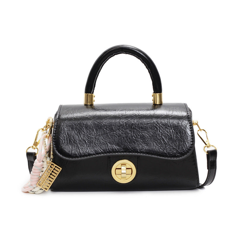 Damen elegante Handtasche mit luxuriösem Kettenverzierung Nord Taschen