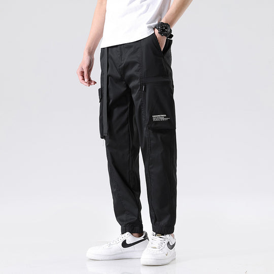 Herren Leichte Utility-Cargohose im Joggerstil mit integriertem Gürtelband und Reißverschlusstaschen Nord Taschen