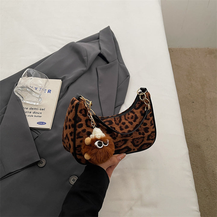 Damen Handtasche im angesagten Leoparden-Design Nord Taschen