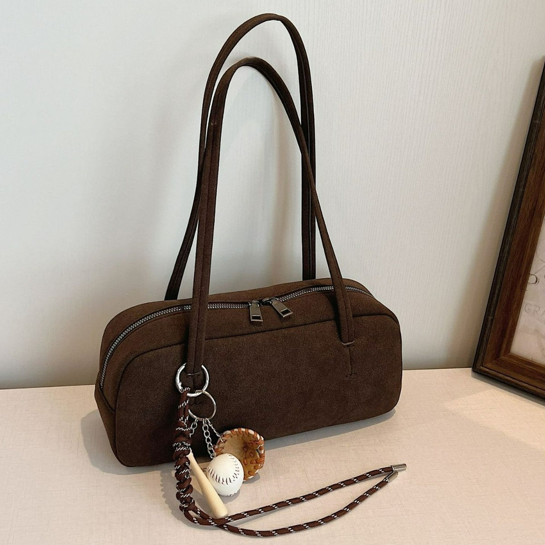 Damen modische Schultertasche mit verspieltem Anhänger Nord Taschen