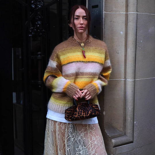 Damen Kuscheliger Streifenpullover aus flauschigem Mohair-Mix mit Rundhalsausschnitt und Oversize-Silhouette Nord Taschen