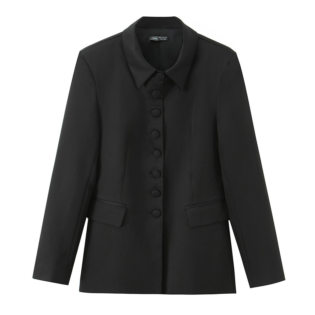 Damen Taillierter Blazer mit bezogenen Knöpfen und Pattentaschen Nord Taschen