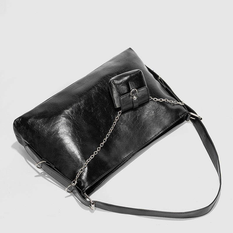 Damen Hobo-Tasche mit schickem Kettenakzent und praktischem Innenlayout Nord Taschen