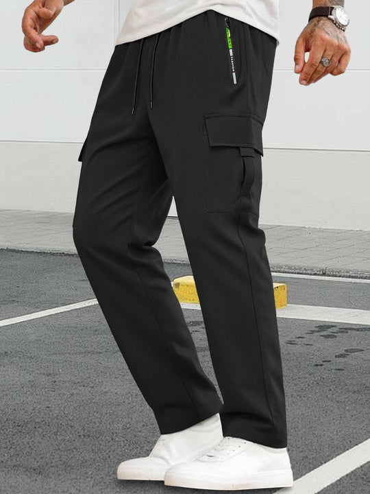 Herren Tapered-Cargo-Jogginghose mit verdecktem Tunnelzug, Zip‑Tasche & Utility‑Klappe Nord Taschen