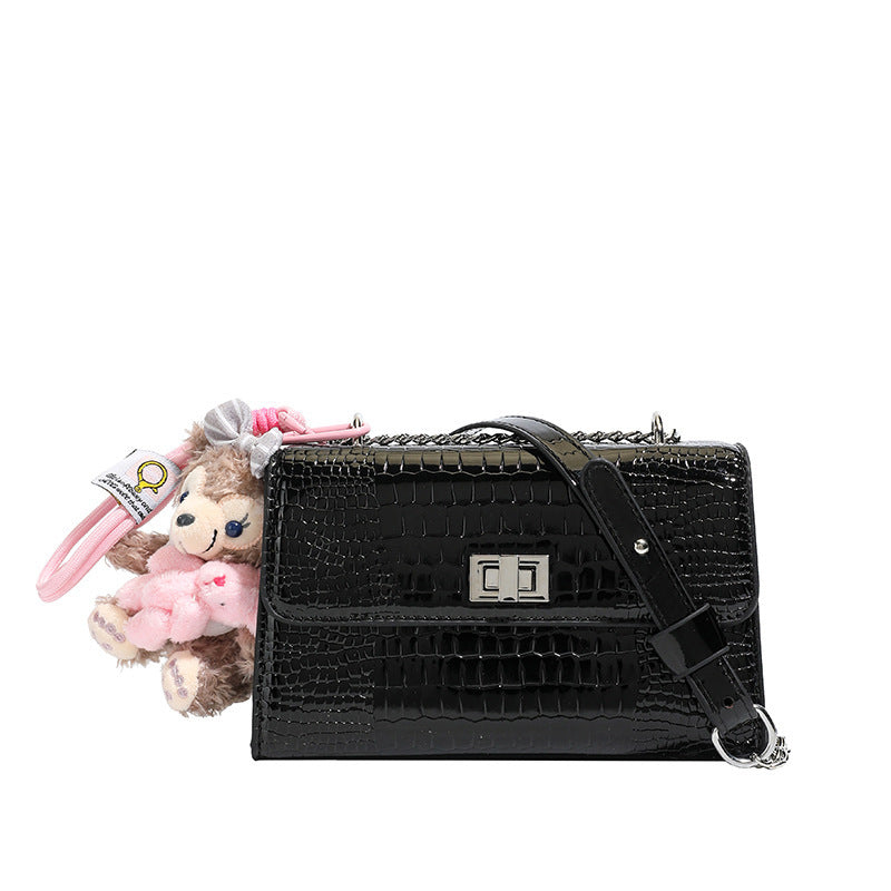 Damen elegante Umhängetasche mit modischem Krokodil-Look und praktischen Fächern Nord Taschen