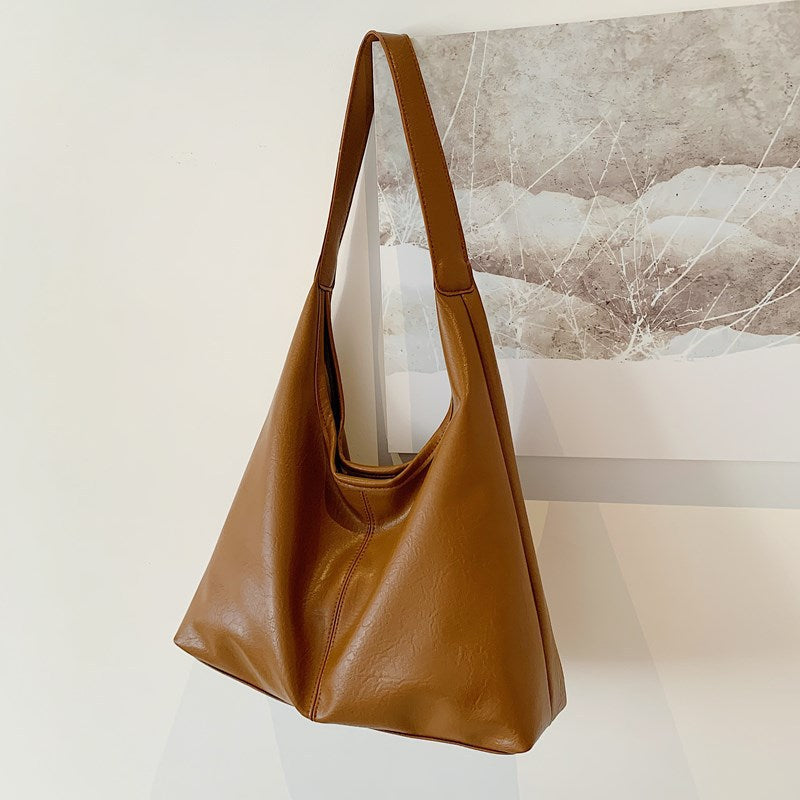 Damen geräumige Ledertasche mit weichem Griff Nord Taschen
