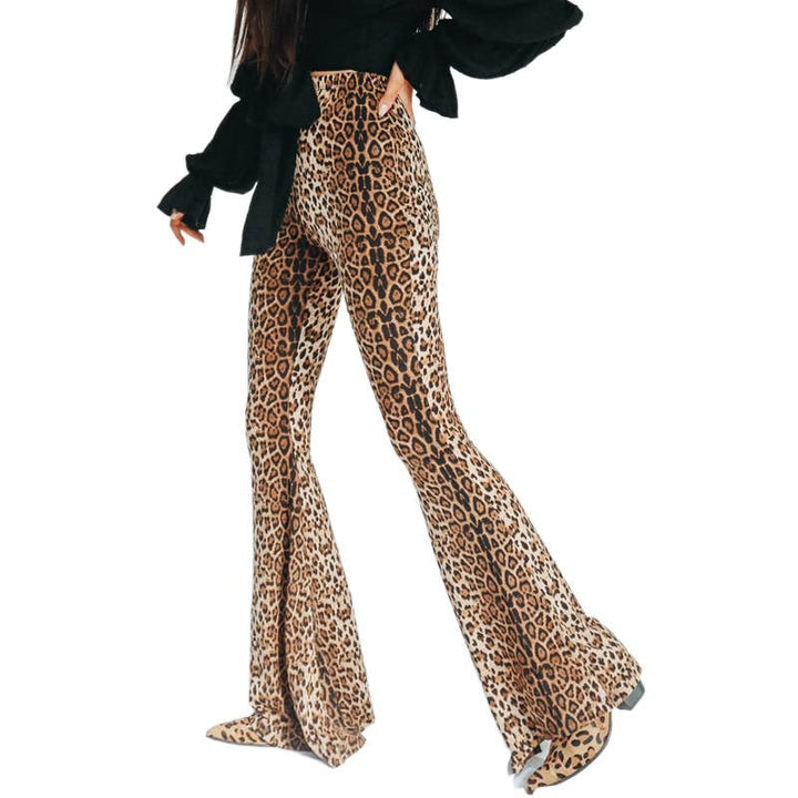 Damen Flared Jeans mit stilvollem Leopardenmuster