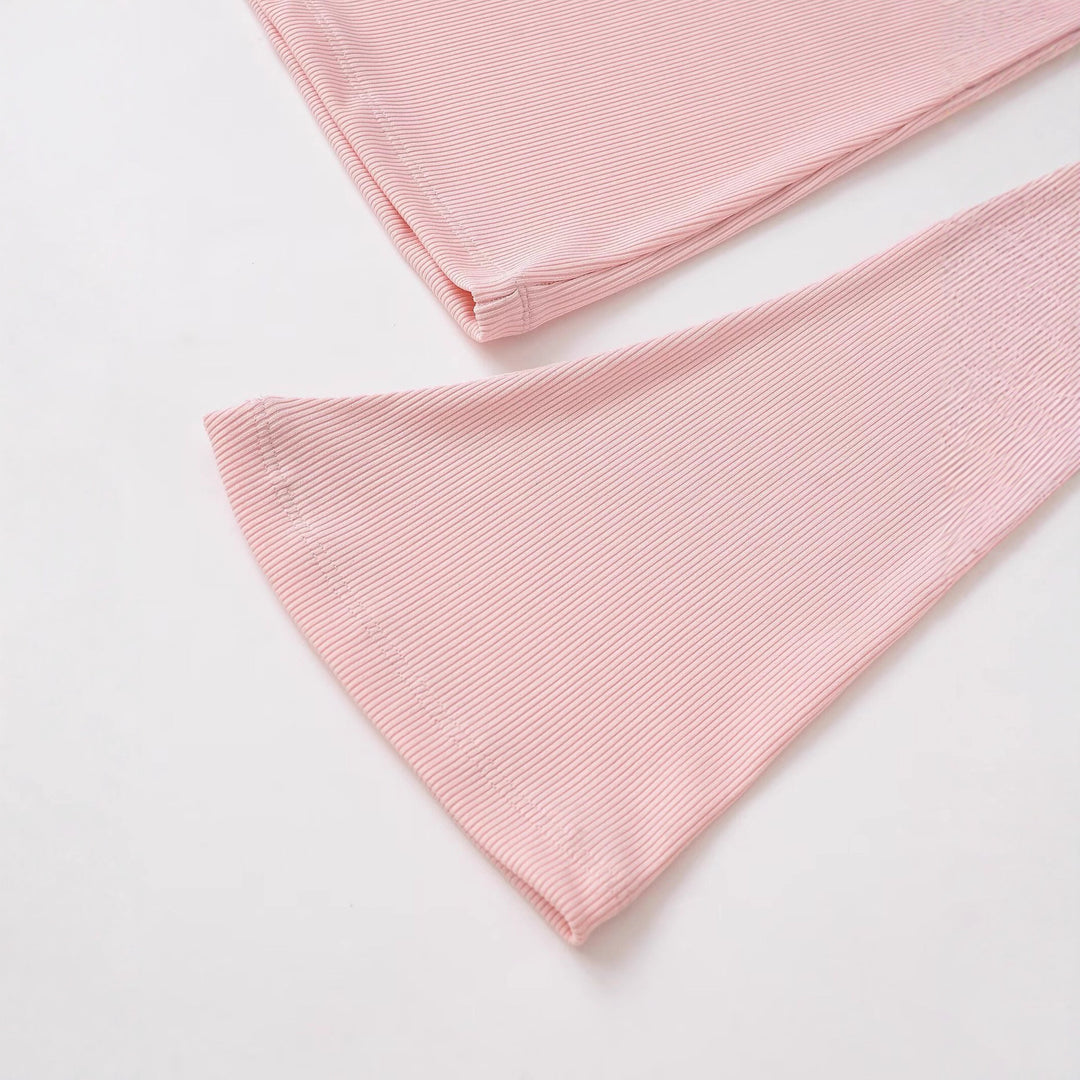 Damen Figurbetontes Rippshirt mit Carmenausschnitt und ausgestellten Schlagärmeln Nord Taschen