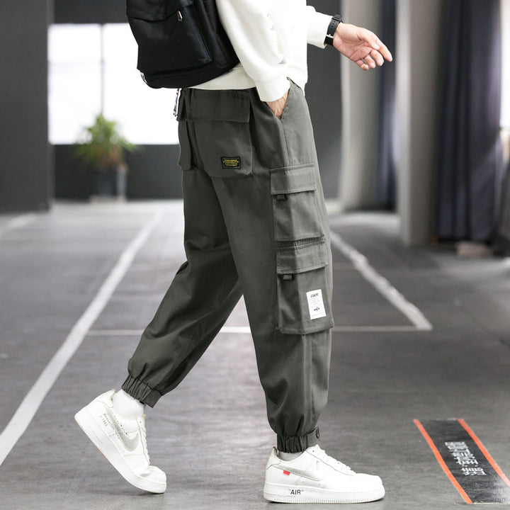 Herren Cargo-Joggerhose mit mehreren aufgesetzten Taschen, elastischem Bund und gekräuselten Knöcheln Nord Taschen