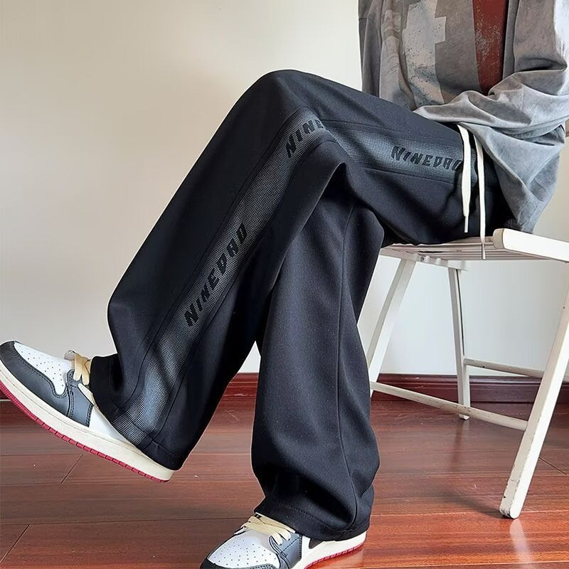 Damen Bequeme und stylische Relaxed Fit Jogginghose Nord Taschen