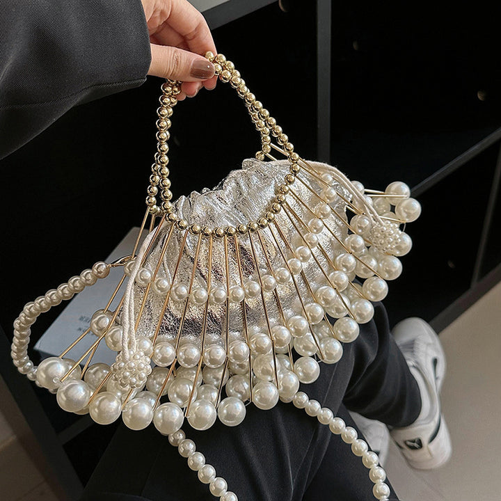 Damen Glamouröse Clutch mit Perlenakzenten Nord Taschen