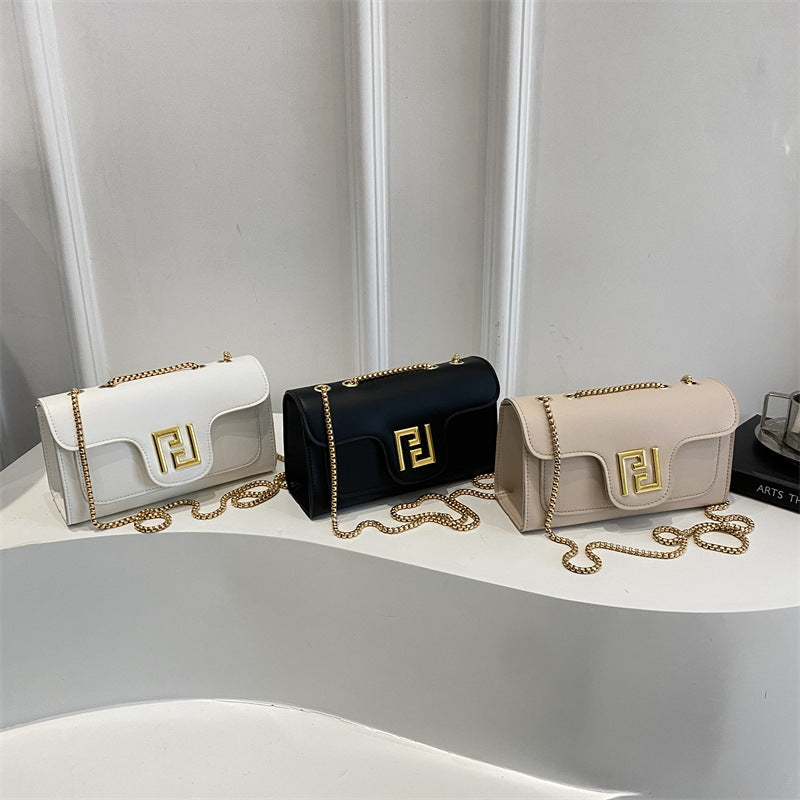 Damen elegante Umhängetasche mit goldenen Akzenten Nord Taschen