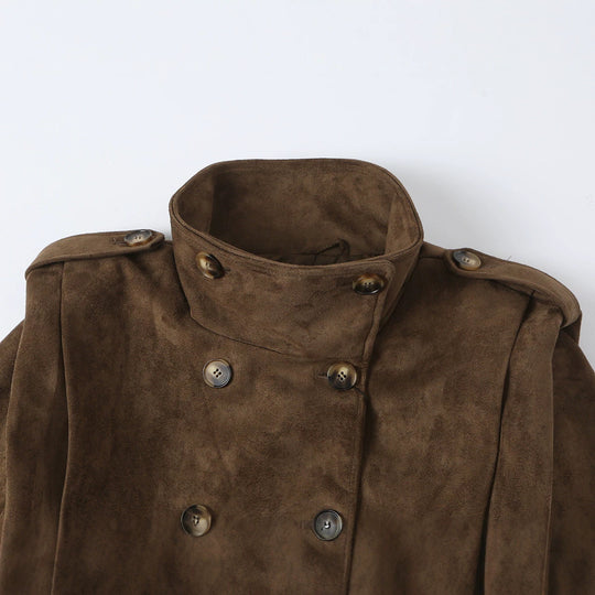Damen Kurze Doppelreihige Velourslederjacke mit Stehkragen und Epauletten Nord Taschen