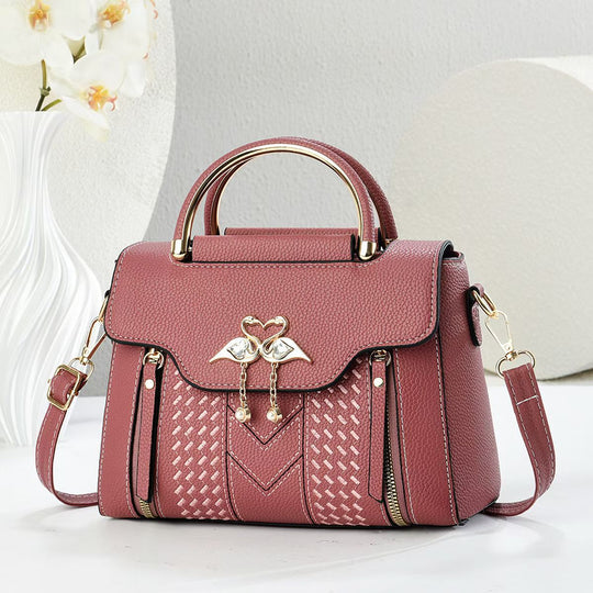 Damen elegante Handtasche mit auffälligem Schmuckdetail und verstellbarem Schultergurt Nord Taschen