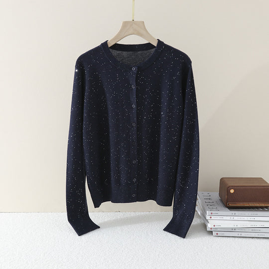Damen Feiner Rundhals-Cardigan aus leichtem Feinstrick mit Perlmuttknopfleiste und dezentem Glitzereffekt Nord Taschen