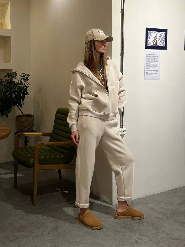 Damen lässiges Fleece-Zweiteiler mit Oversize-Kapuzenjacke und tapered Joggerhose Nord Taschen