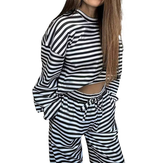 Damen Gestreiftes Loungewear-Set mit Oversize-Sweatshirt und elastischer Tunnelzug-Hose Nord Taschen