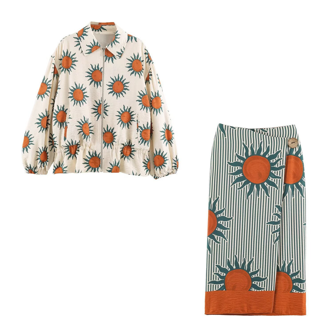 Damen Leichte bedruckte Blousonjacke mit Sonnendesign, Tunnelzugtaillierung und Reißverschluss Nord Taschen