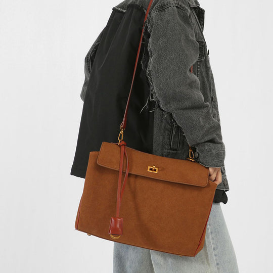 Damen Handtasche mit elegantem Klappenverschluss und abnehmbarem Schulterriemen Nord Taschen