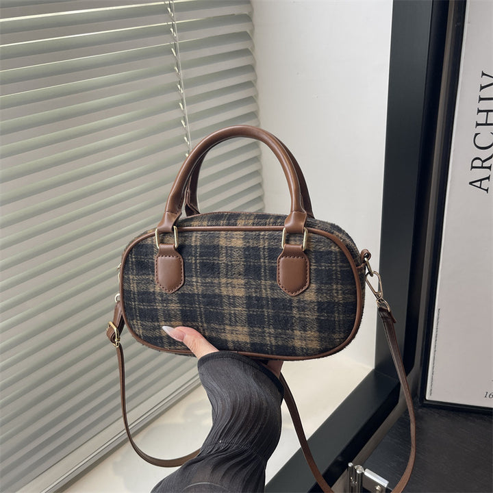 Damen modische Schultertasche im Karodesign Nord Taschen