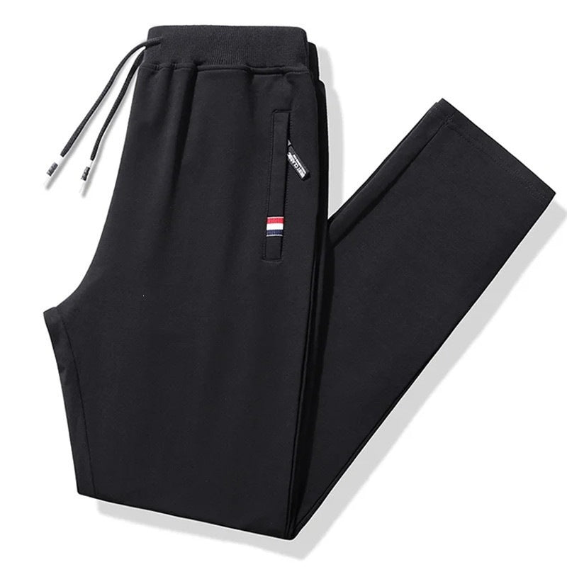 Herren Tapered-Jogginghose mit Tunnelzug, Reißverschlusstasche & Rippbündchen Nord Taschen