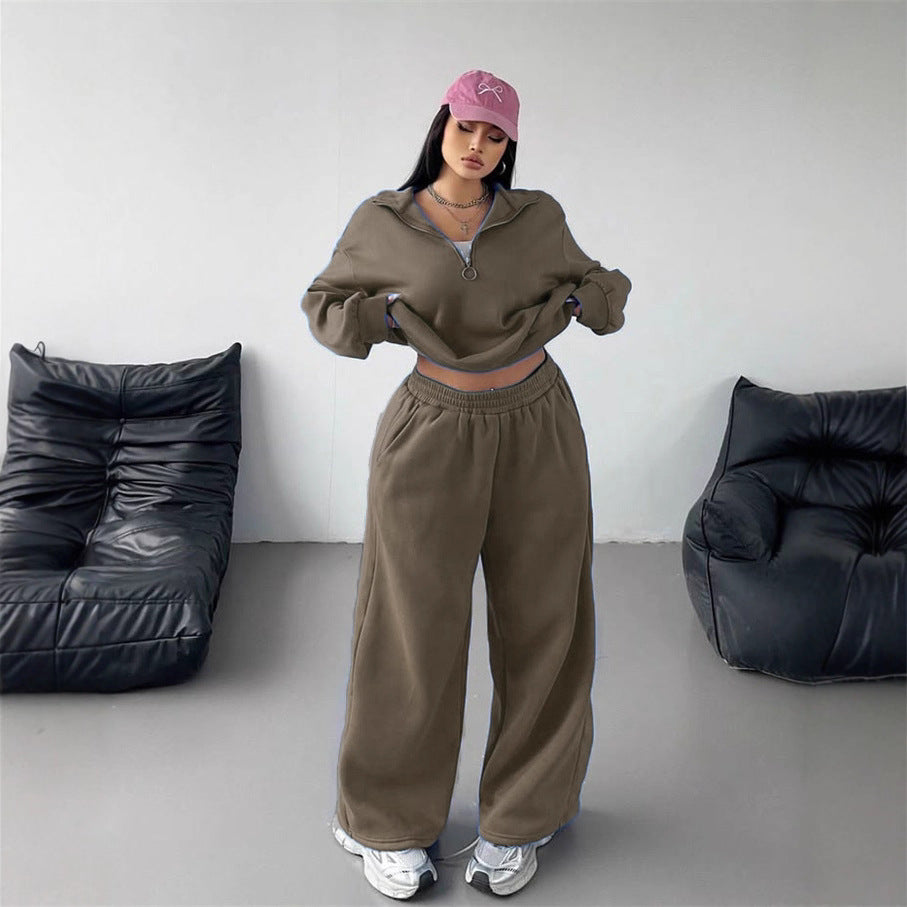 Damen Samt-Cropped-Ziphoodie und weit geschnittene High-Waist Palazzo-Jogginghose Nord Taschen