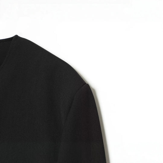 Damen Kurzblouson im Utility‑Style mit Taillengürtel, Pattentaschen und Rundhalsausschnitt Nord Taschen