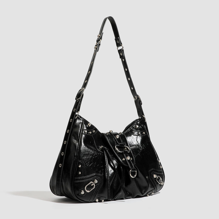 Damen Hobo-Tasche mit dekorativen Nieten und glänzendem Finish Nord Taschen