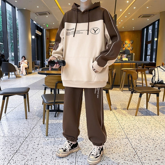 Herren Oversize-Trainingsset mit Block-Design Hoodie und konischer Jogginghose Nord Taschen