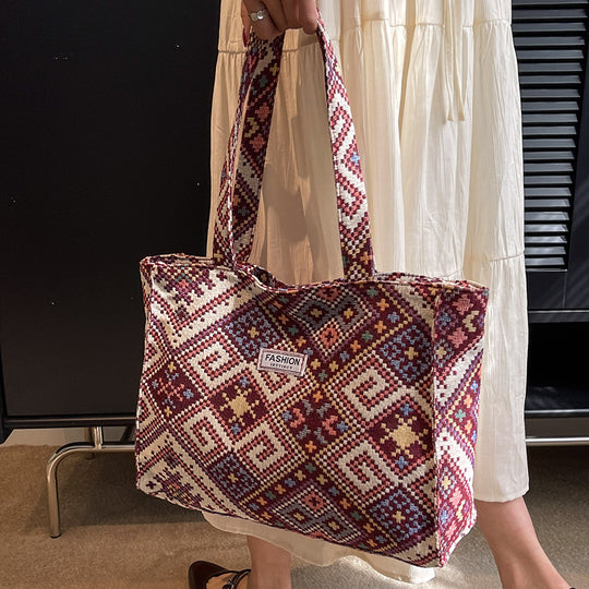 Damen Jute-Tragetasche mit modischem Ethnomuster Nord Taschen