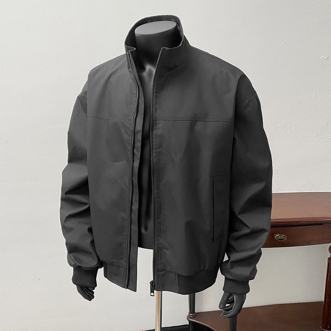 Herren Minimalistische Bomberjacke mit hohem Stehkragen und Zwei-Wege-Reißverschluss Nord Taschen