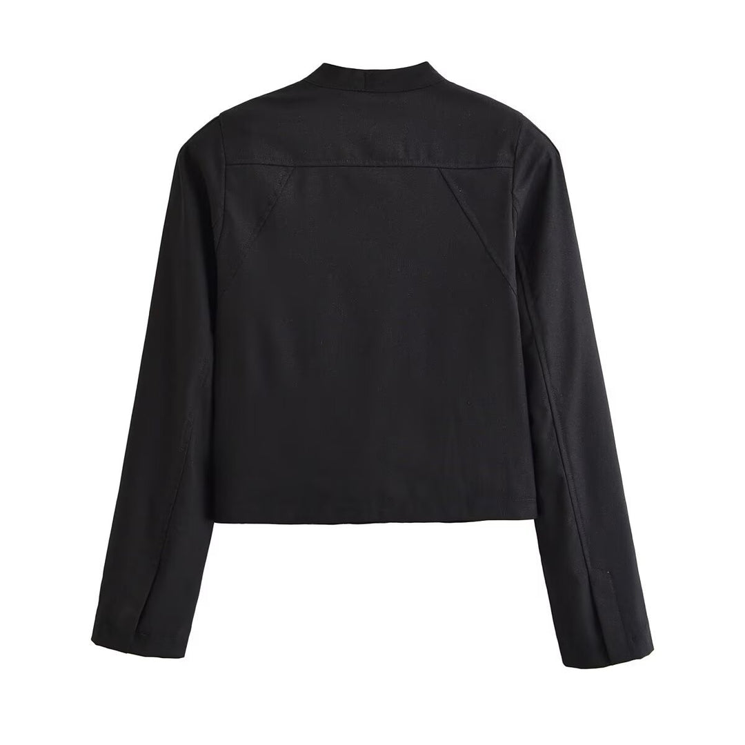 Damen Kurze Taillierte Blousonjacke mit Stehkragen, dekorativen Schlaufen und Teilungsnähten Nord Taschen