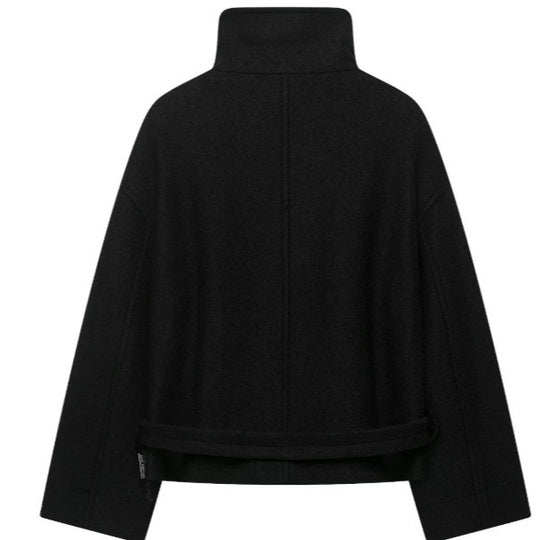 Damen Kurz geschnittener Duffle‑Cape‑Mantel mit hohem Funnelkragen, Knebelverschlüssen und Bindegürtel Nord Taschen