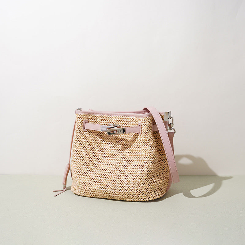 Damen Bucket-Tasche aus geflochtenem Material mit Lederakzenten Nord Taschen