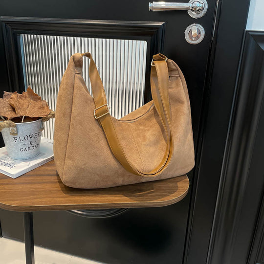 Damen elegante Schultertasche aus weichem Mikrofaserstoff Nord Taschen