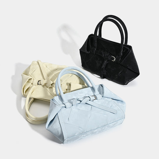 Damen Henkeltasche mit elegantem Faltendesign und luxuriösem Kettenakzent Nord Taschen