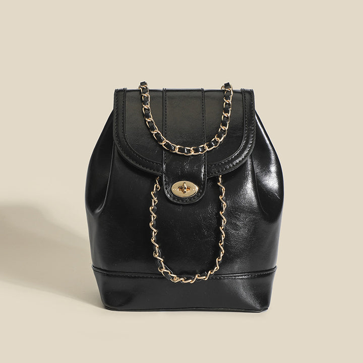 Damen Rucksacktasche mit elegantem Kettenakzent und raffiniertem Klappverschluss Nord Taschen
