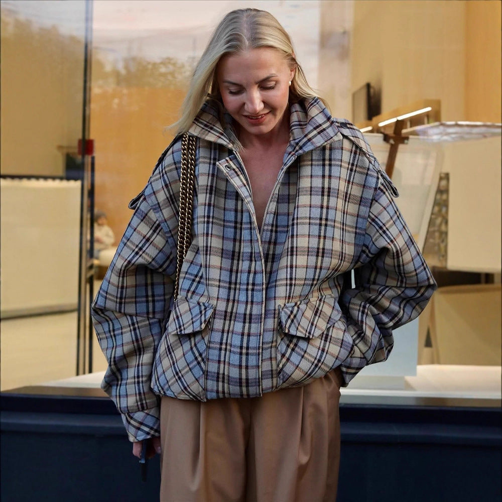 Damen Oversize-Karomantel im Boxy‑Schnitt mit Reißverschluss und Schulterklappen Nord Taschen