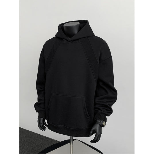 Herren Oversize-Kapuzenpullover mit diagonalem Einsatz und Kängurutasche Nord Taschen