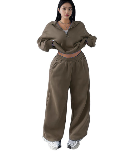 Damen Cropped Oversize-Sweatshirt mit halbem Reißverschluss und weite High-Waist Jogginghose Set Nord Taschen