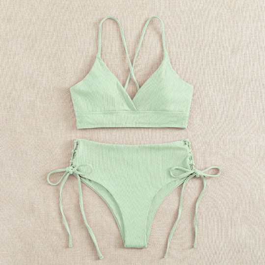 Damen Triangel-Bikini mit raffinierten Kordeldetails